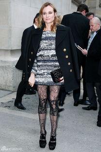 伊人丝袜高跟鞋,伊人风采尽展